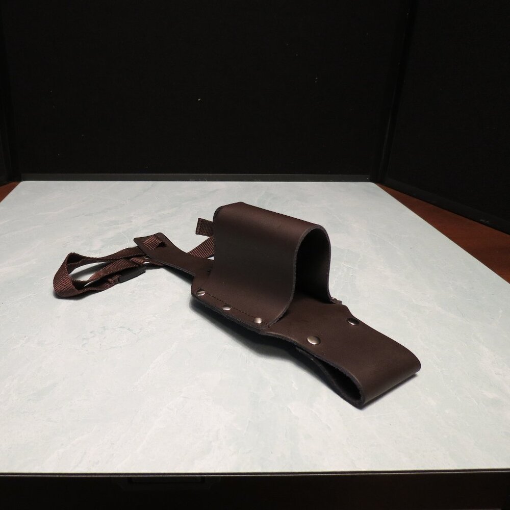 Red Envelope Brown & Black Leather Beer Holster - BRAND NEW IN BOX